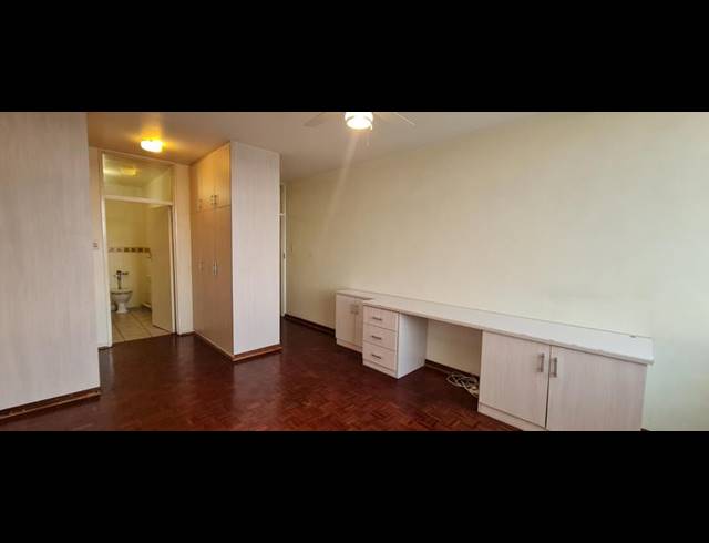 2 BEDROOM APARTMENT FOR SALE IN BEDFORD GARDENS